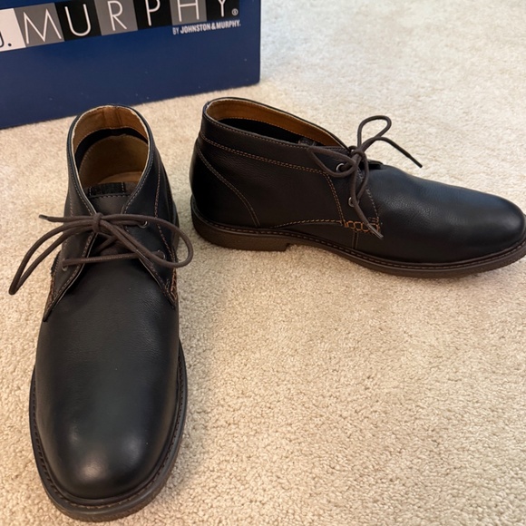 Johnston & Murphy Calder Chukka Boot - Picture 3 of 9